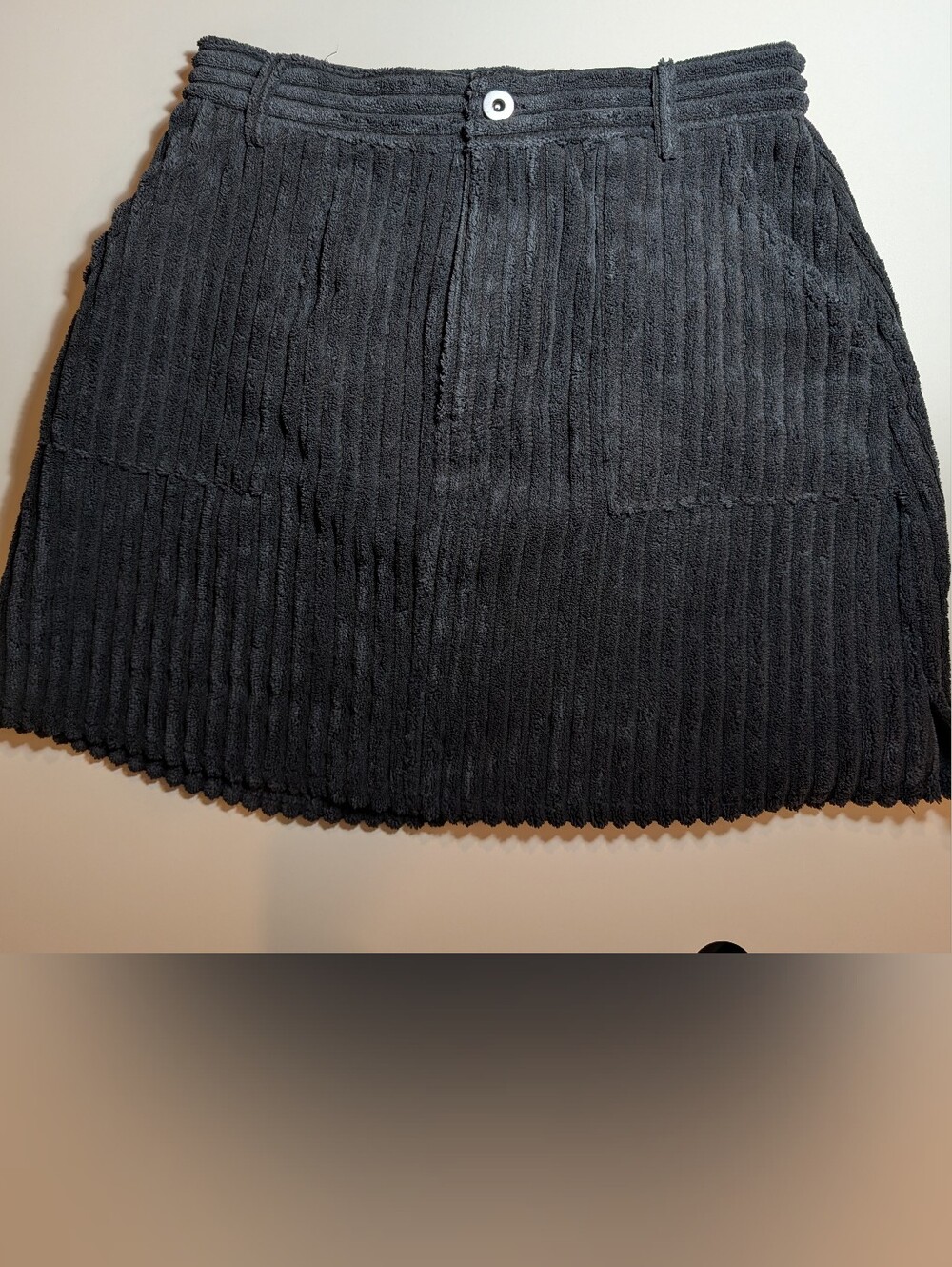 New In Women's Small Ribbed Corduroy Mini Skirt - Black